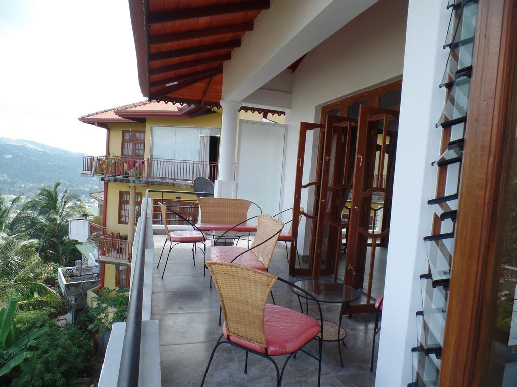 Kandyan Bluestar Villa Εξωτερικό φωτογραφία