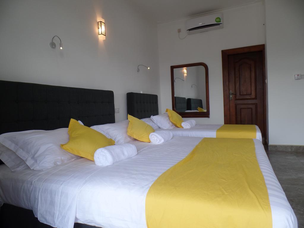 Kandyan Bluestar Villa Δωμάτιο φωτογραφία