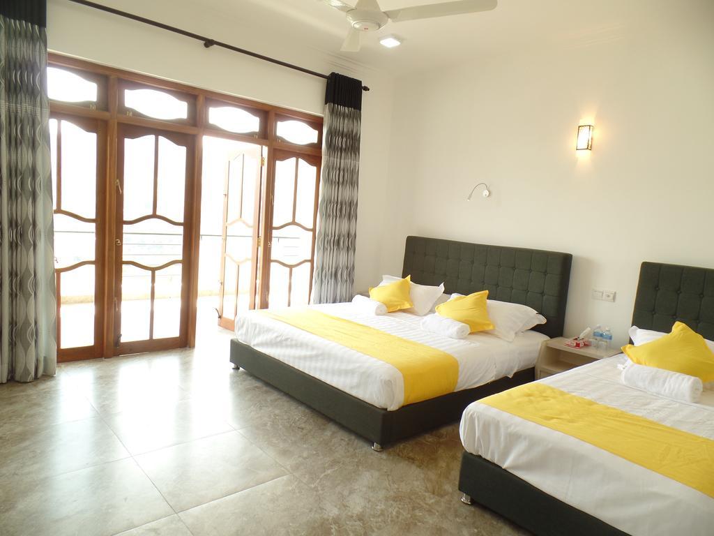 Kandyan Bluestar Villa Δωμάτιο φωτογραφία